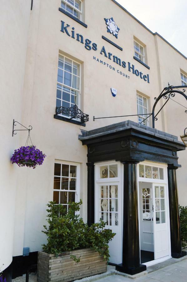 The Kings Arms Hotel Kingston upon Thames  Bagian luar foto