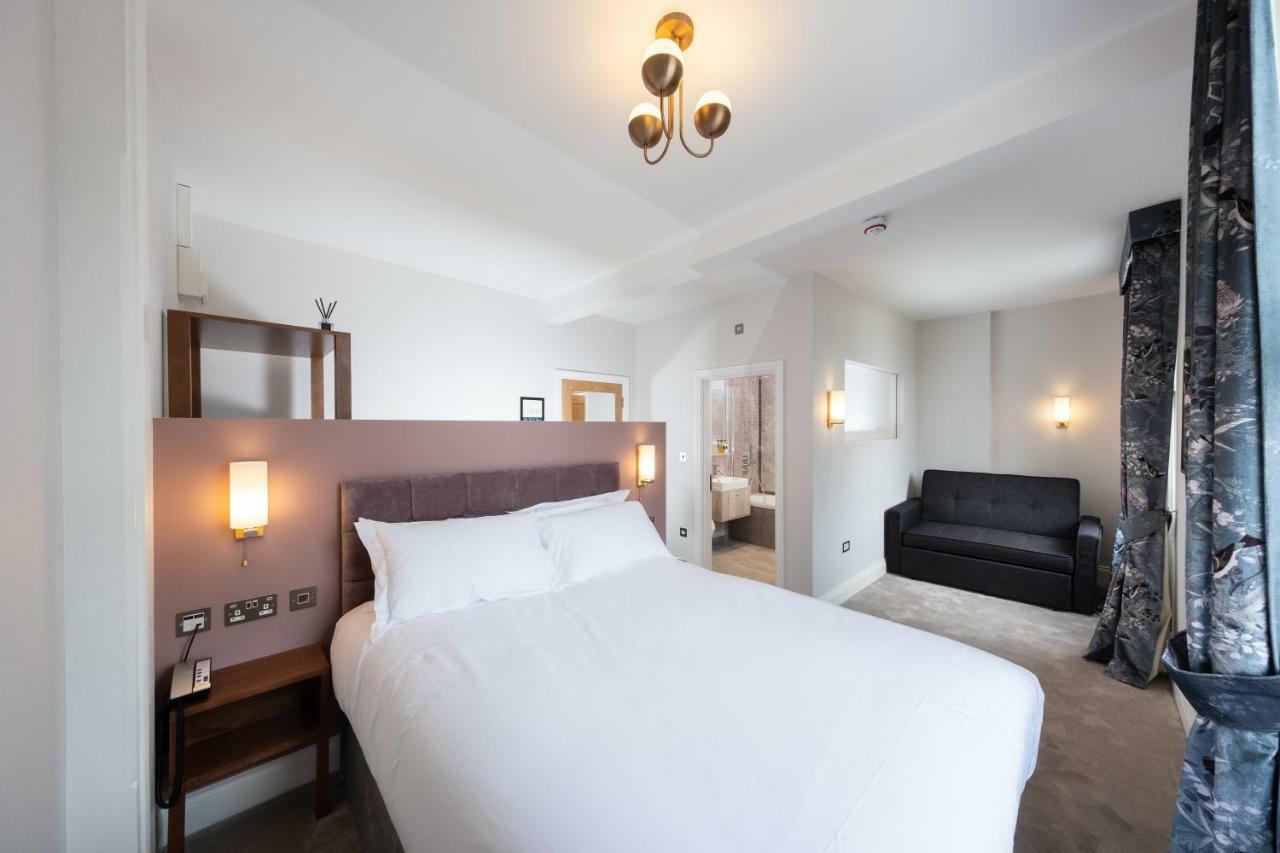 The Kings Arms Hotel Kingston upon Thames  Bagian luar foto